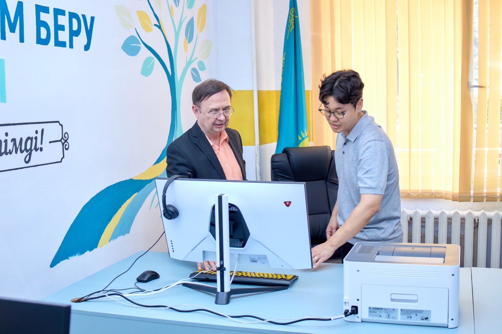 ИНКЛЮЗИВТІ БІЛІМ БЕРУГЕ ШЕК ЖОҚ: KazNARU ОСТИНДЕГІ ТЕХАС УНИВЕРСИТЕТІМЕН ҒЫЛЫМИ-ӘДІСТЕМЕЛІК ӘРІПТЕСТІГІН КЕҢЕЙТУДЕ